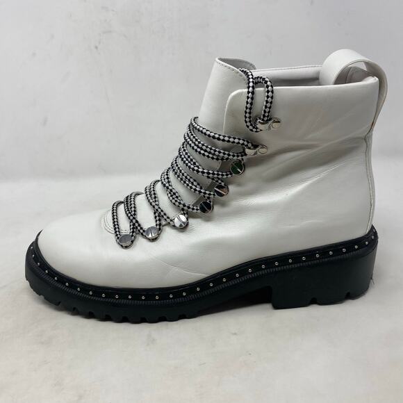 Blondo Chrissy White Ankle Booties Waterproof Womens Size 10 - Picture 2 of 7